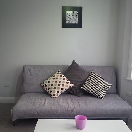 Park House Serviced Apartments Harrow Exteriör bild