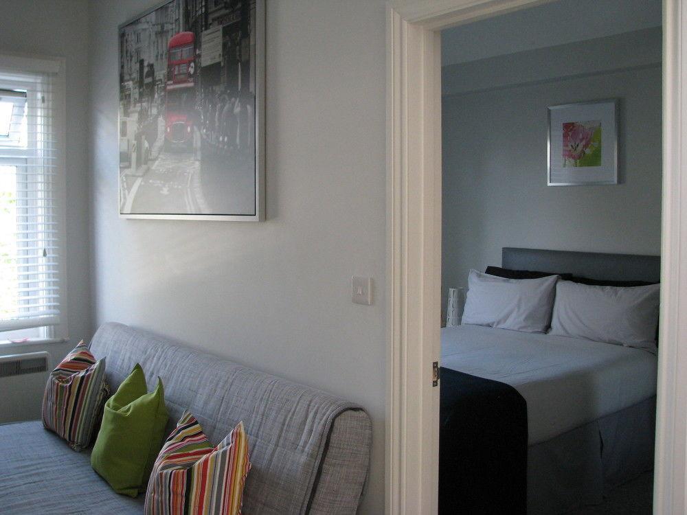 Park House Serviced Apartments Harrow Exteriör bild